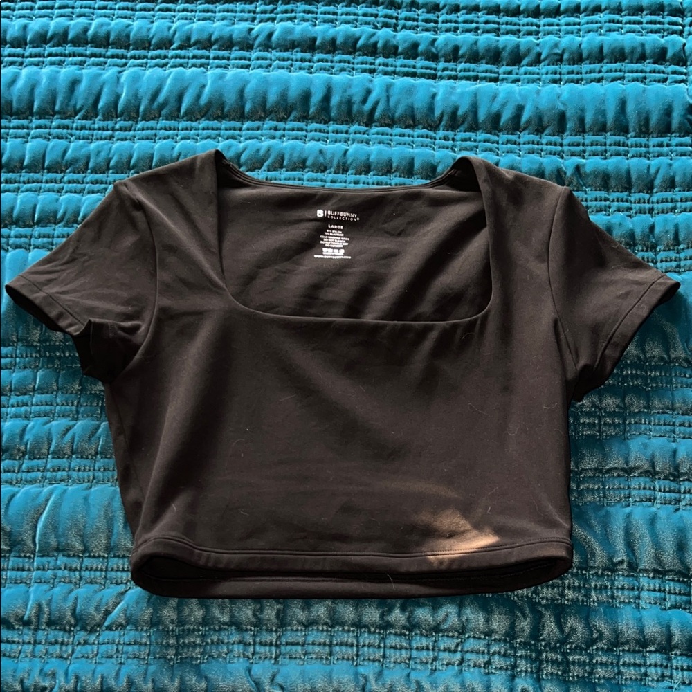 L Buffbunny Square Neck Crop